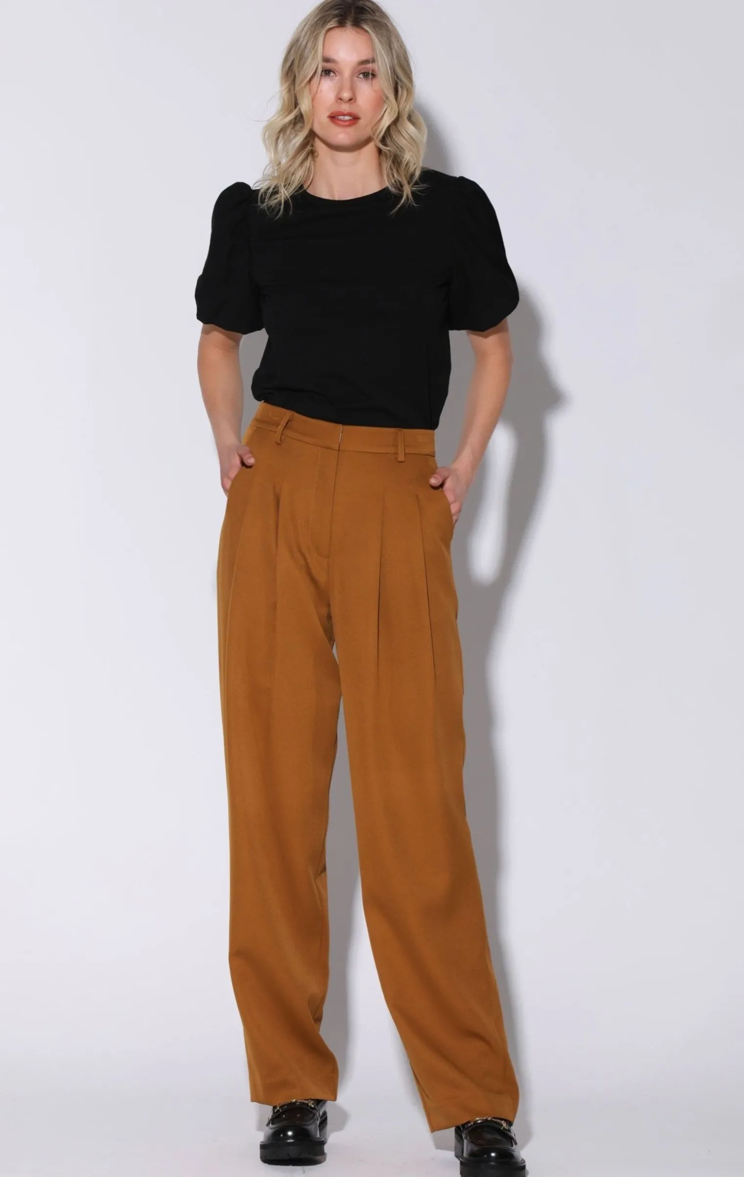 tammy_pant_camel_0.webp Walter Baker Tammy Pant, Camel>Women Bottoms